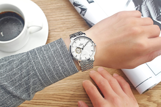 đồng hồ sr (SRwatch) SG8875.1102