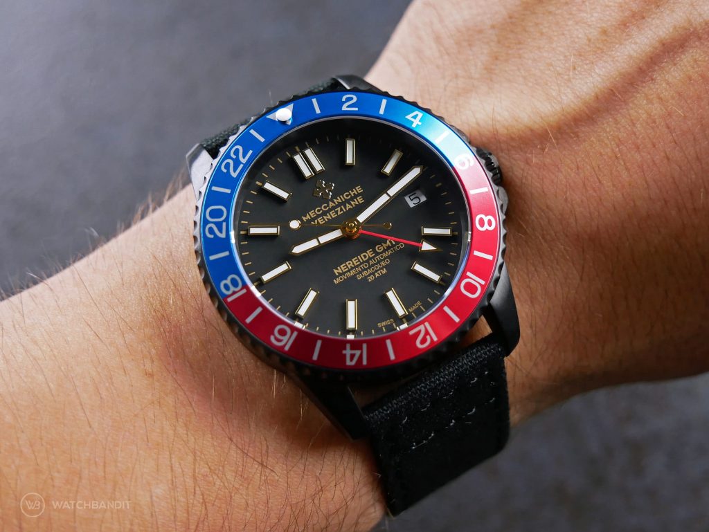 Meccaniche Veneziane Nereide GMT Pepsi PVD Watchbandit đeo tay